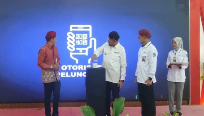 Ayo Menabung, BPRS Bhakti Sumekar Luncurkan Kemudahan Dengan Aplikasi BBS Sekolah