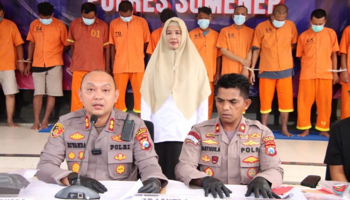 Diduga Travel Abal-Abal Tipu Puluhan Calon Jamaah Umrah Rugikan Hingga Rp 2,1 Miliar
