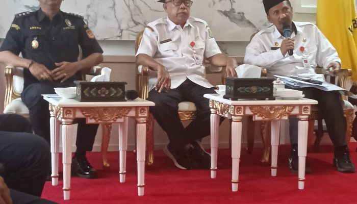 Kesan Adanya Kongkalikong Dalam Audensi Ternak Pita Cukai Di Paseban Agung Sumenep
