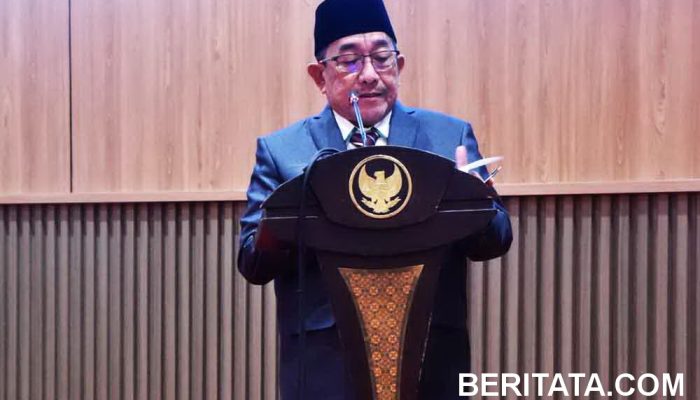 Rapat Paripurna Raperda Pertanggungjawaban APBD 2024 Wakil Bupati Sumenep Sampaikan Sambutan Pengesahan