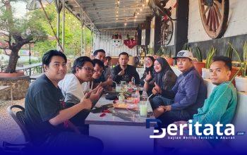 LBH Achmad Madani Putra dan Rekan Jurnalis Gagas Pembentukan Posbakum Desa di Sumenep 8 WhatsApp Image 2025 09 03 at 18.49.52